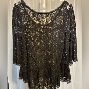 Free People Elegant Black Lace Women’s Tunic Top, Pre-Loved